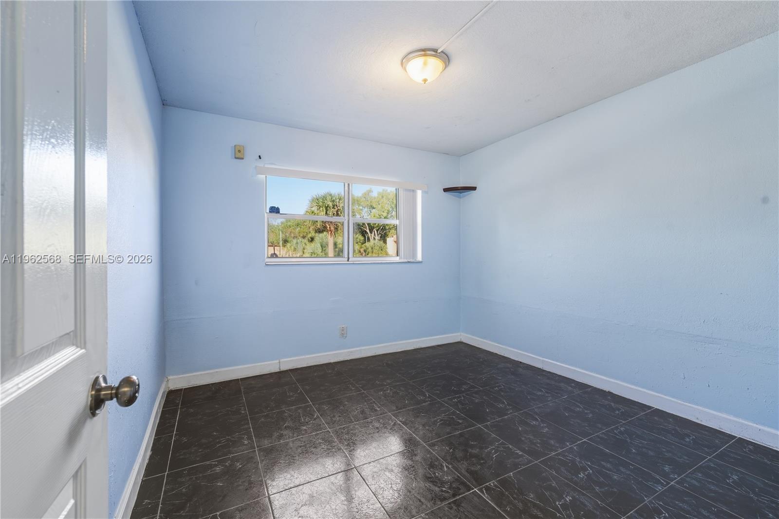CALYPSO CAY CONDO - Residential Lease