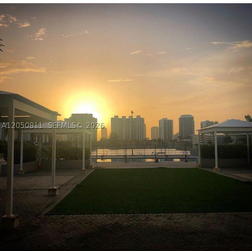 DEL PRADO MARINA - Residential