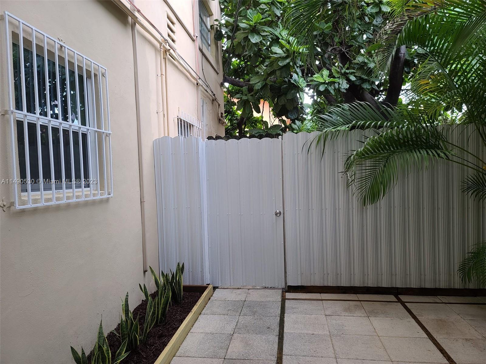 GARDEN VILLAS CONDO - Residential