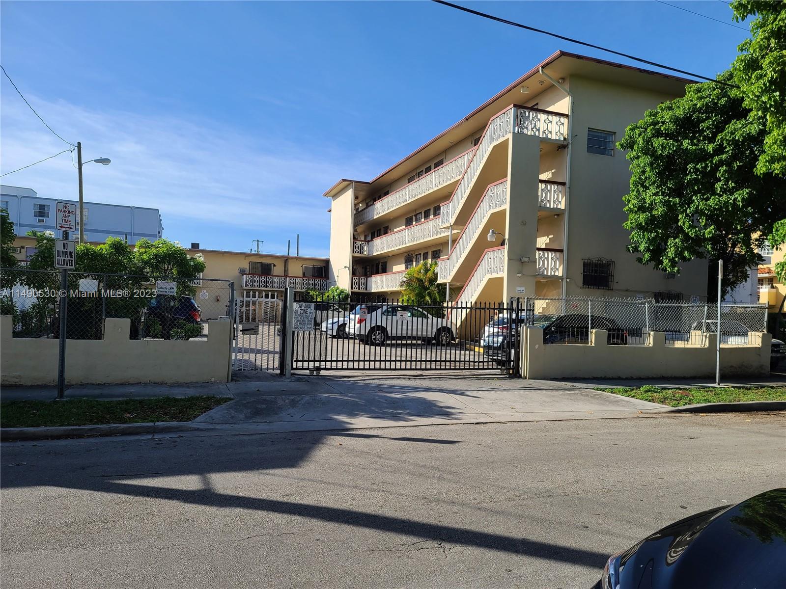 GARDEN VILLAS CONDO - Residential