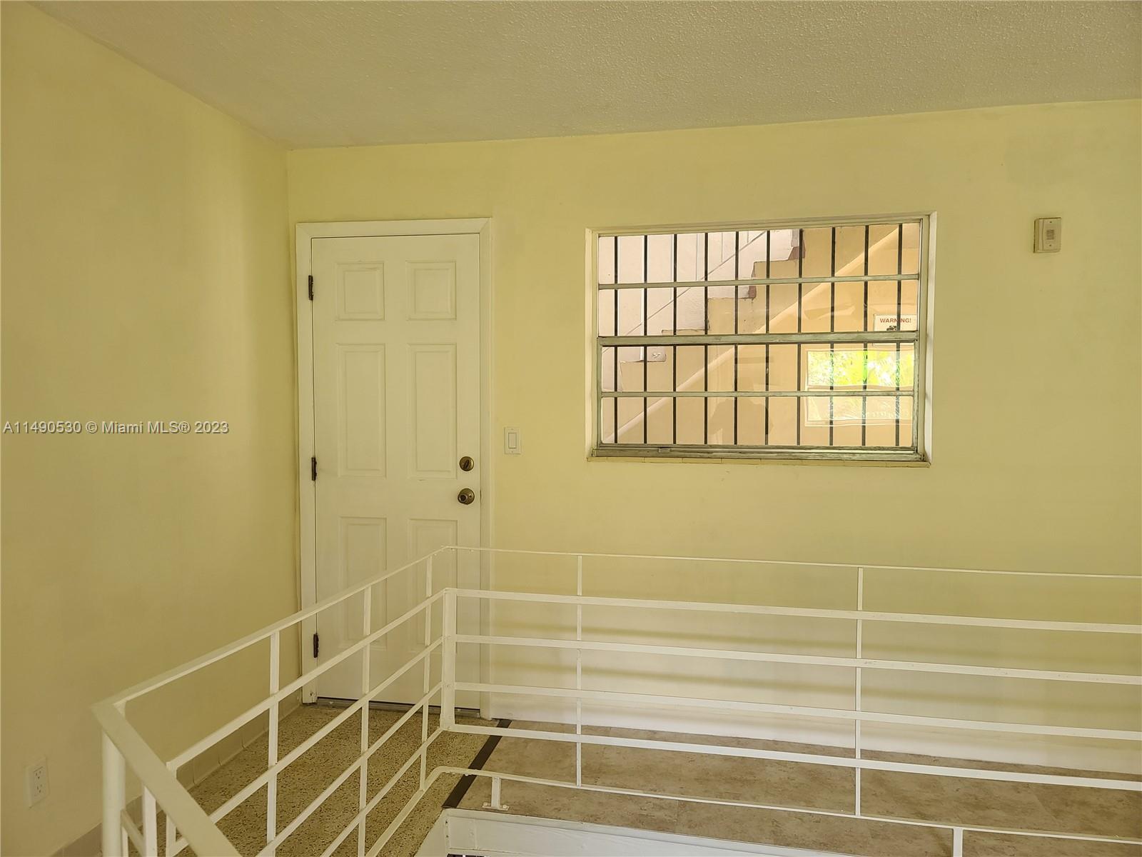 GARDEN VILLAS CONDO - Residential