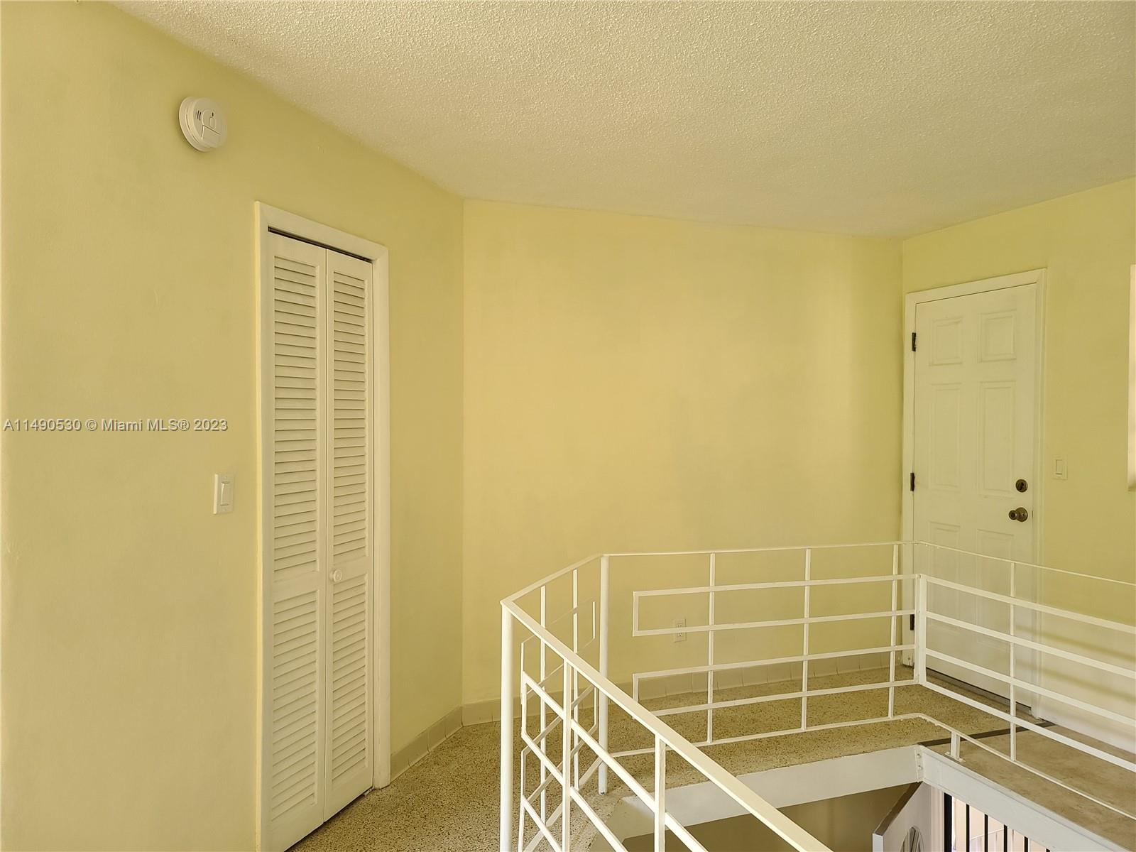 GARDEN VILLAS CONDO - Residential