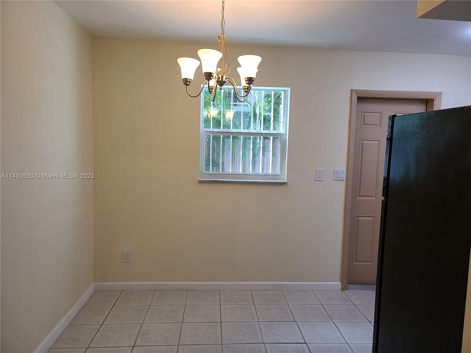 GARDEN VILLAS CONDO - Residential