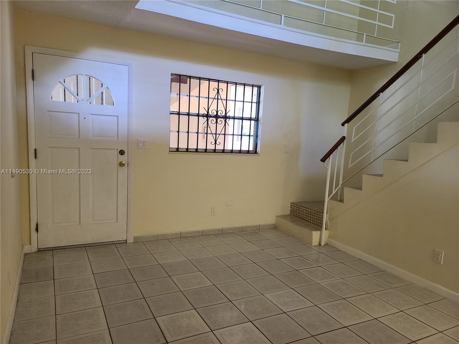 GARDEN VILLAS CONDO - Residential