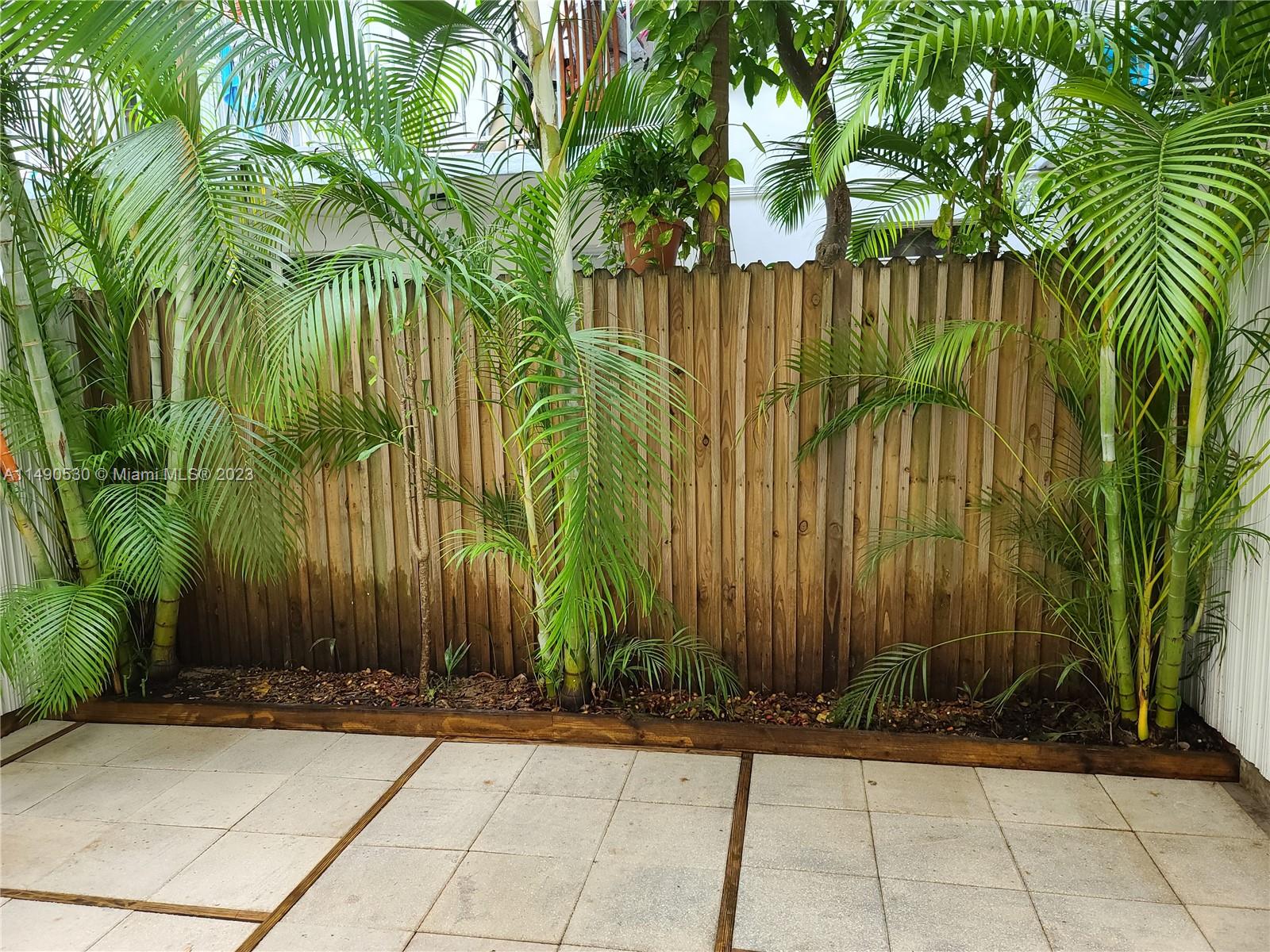 GARDEN VILLAS CONDO - Residential