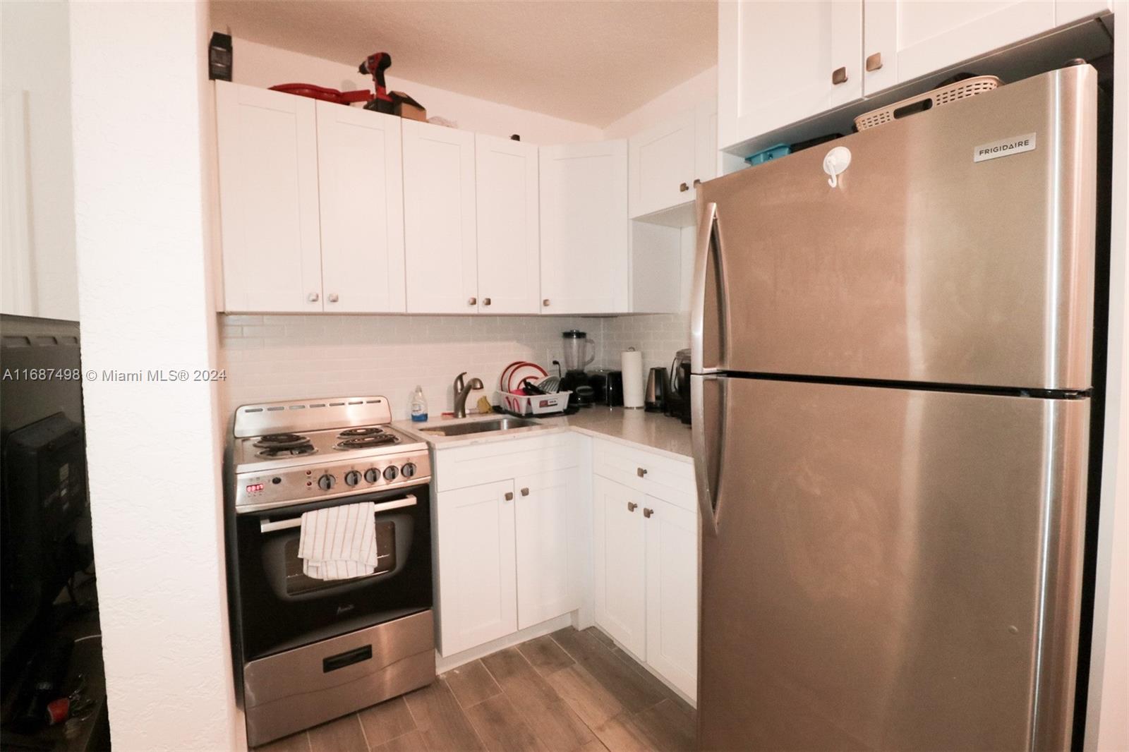 COCO PALM CONDO - Residential Lease