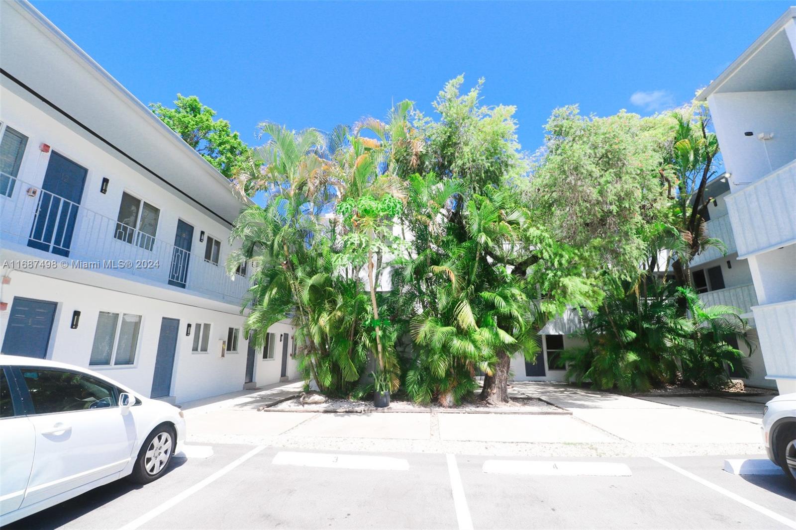 This beautifully furnished first floor entry, one-bedroom condo offers the perfect blend of comfort and convenience. Situated within walking distance to the vibrant array of restaurants, charming cafes, and lush parks, this home provides an unparalleled lifestyle experience. Don't miss the opportunity to make this cozy furnished condo your new home. Schedule a viewing today and experience the best of Coconut Grove living!