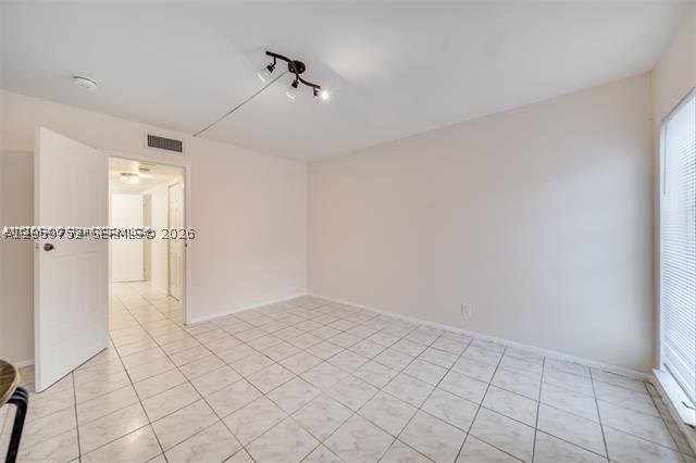 TOWN SQUARE CONDO - Residential