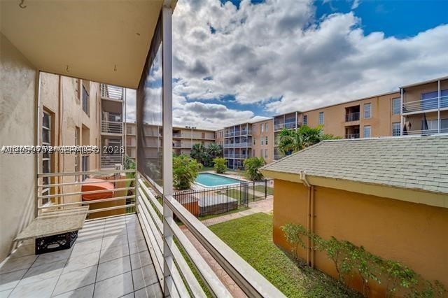 TOWN SQUARE CONDO - Residential