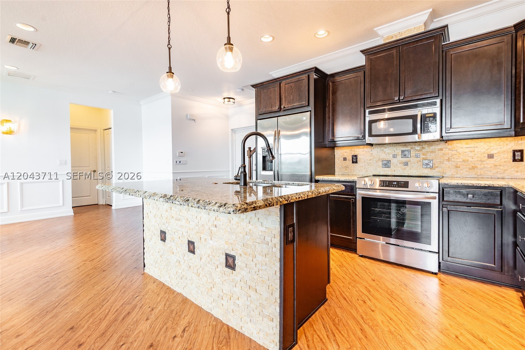 MONTERRA PLAT - Residential Lease