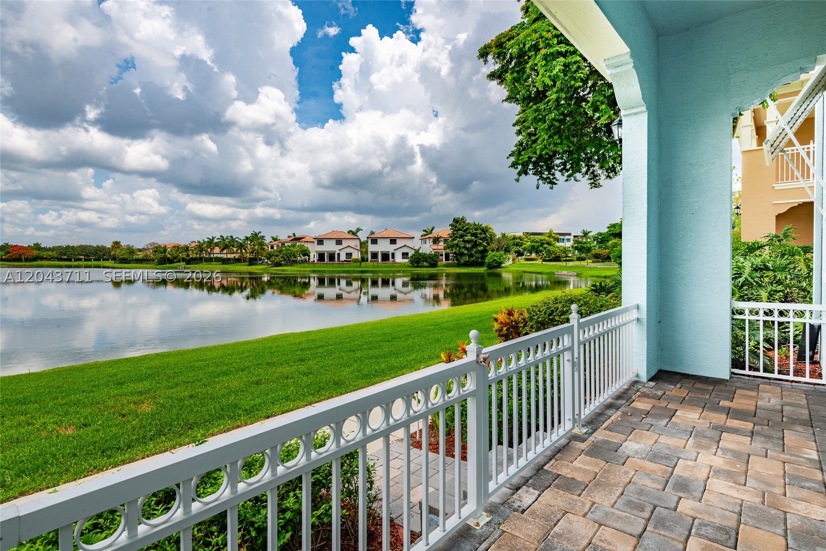MONTERRA PLAT - Residential Lease
