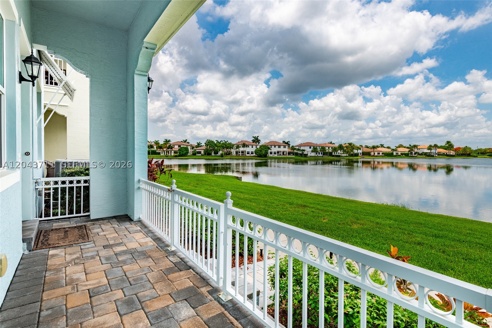 MONTERRA PLAT - Residential Lease