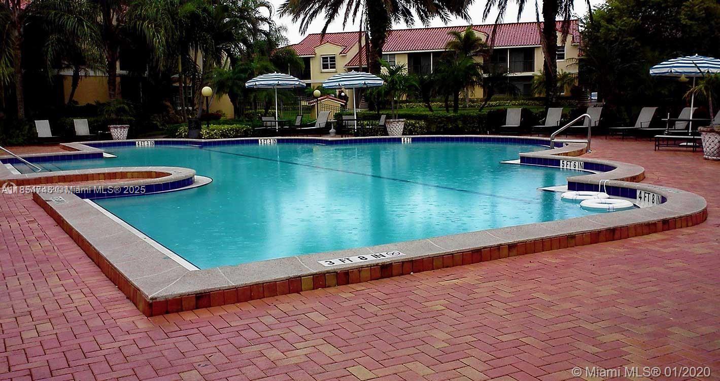 ROYAL POINCIANA CONDO - Residential Lease
