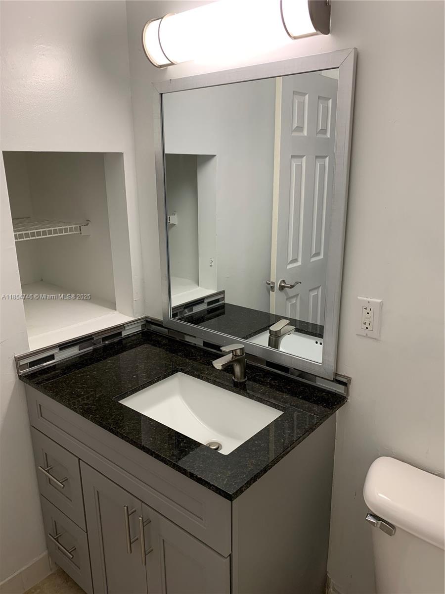 ROYAL POINCIANA CONDO - Residential Lease