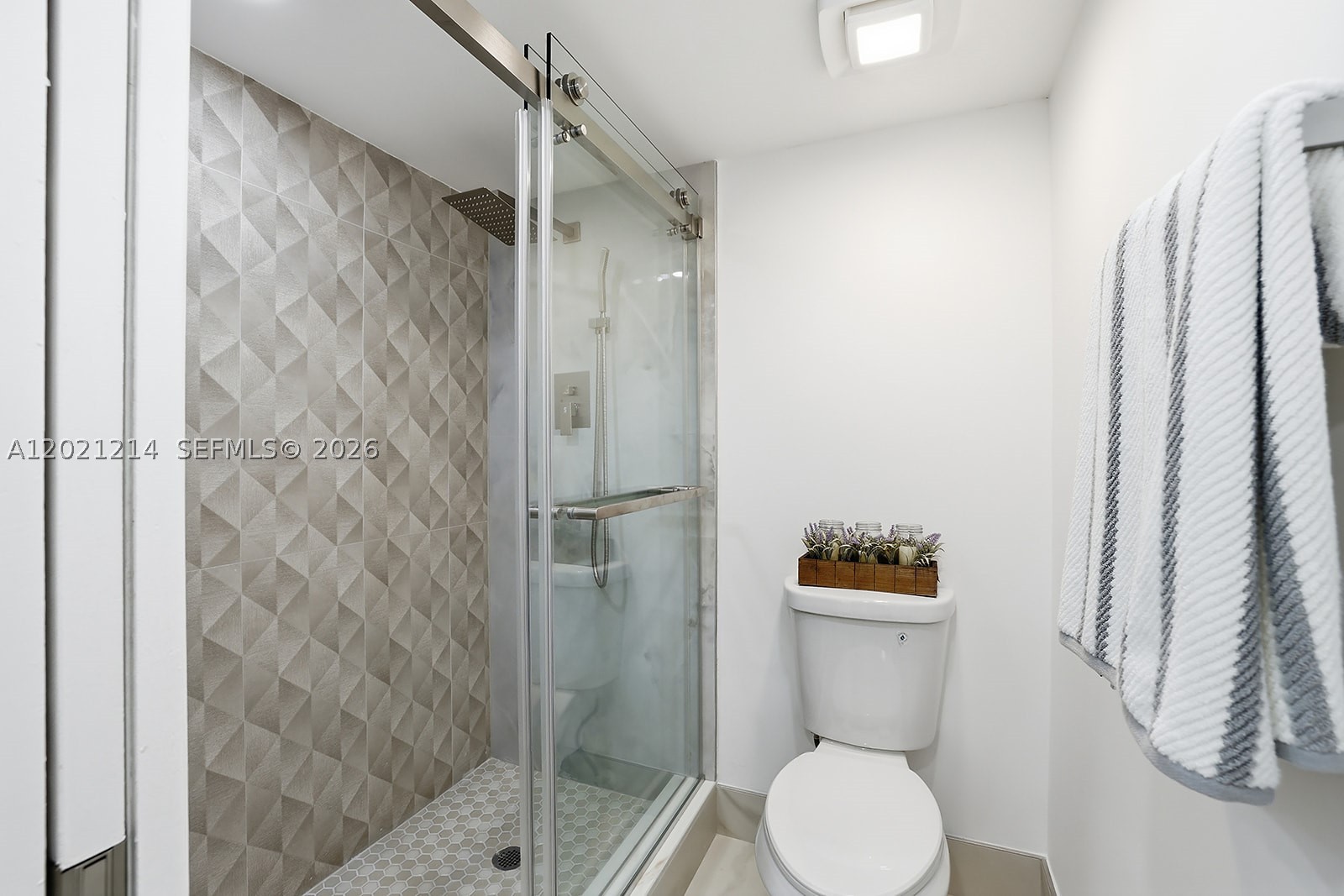 LANCASTER AT CENTURY VILL - Residential