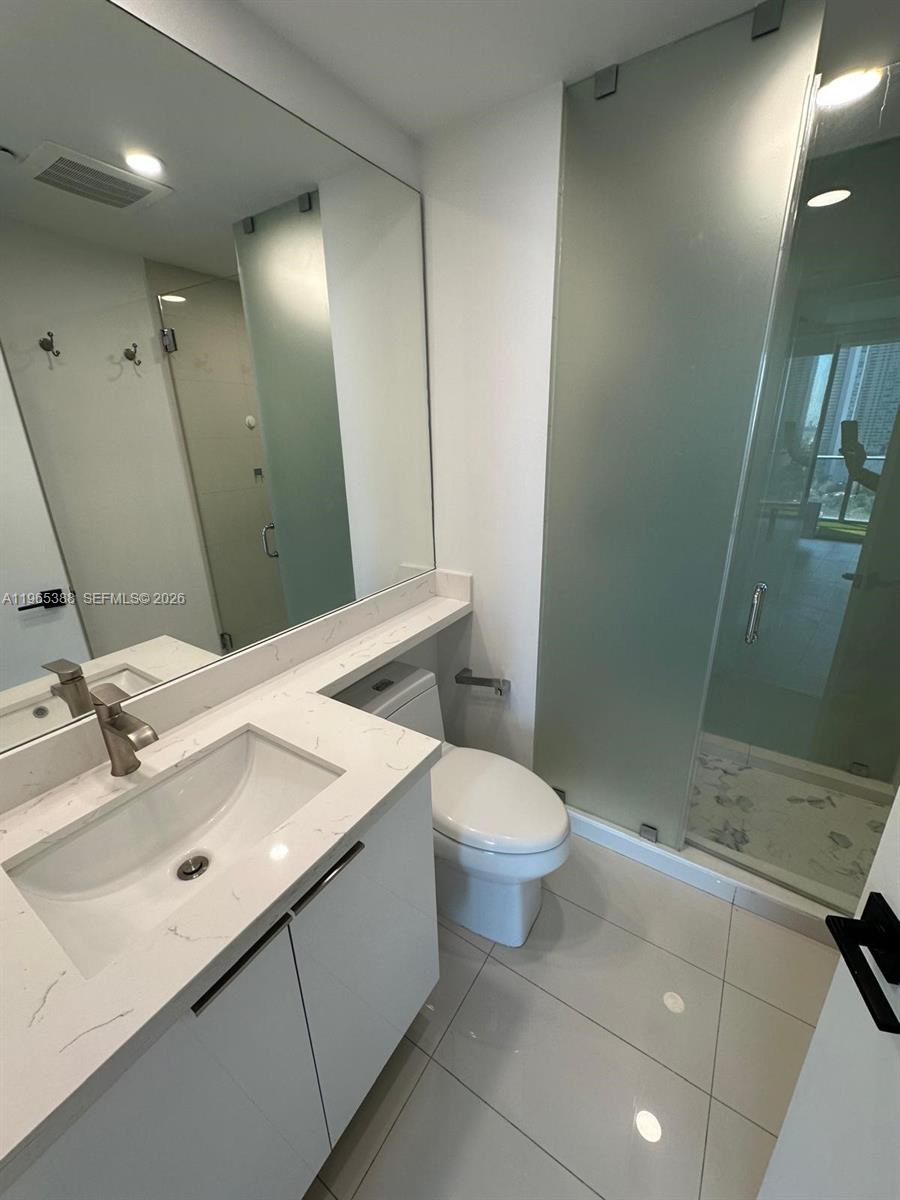 3401 MIDTOWN CONDO - Residential