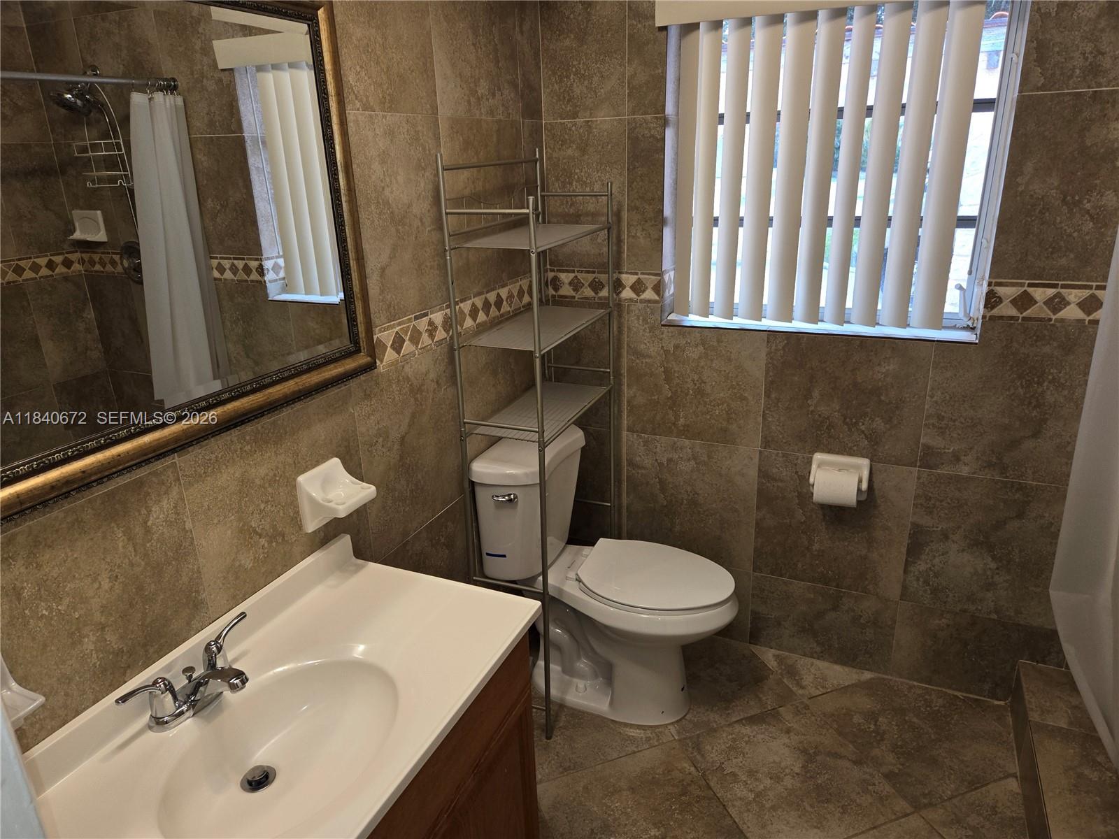 BUBB H PROPERTIES - Residential