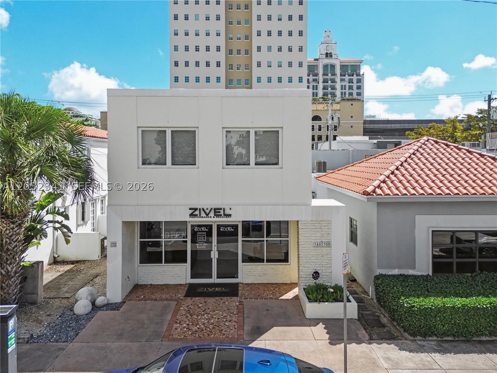 CORAL GABLES SEC K - Residential Lease