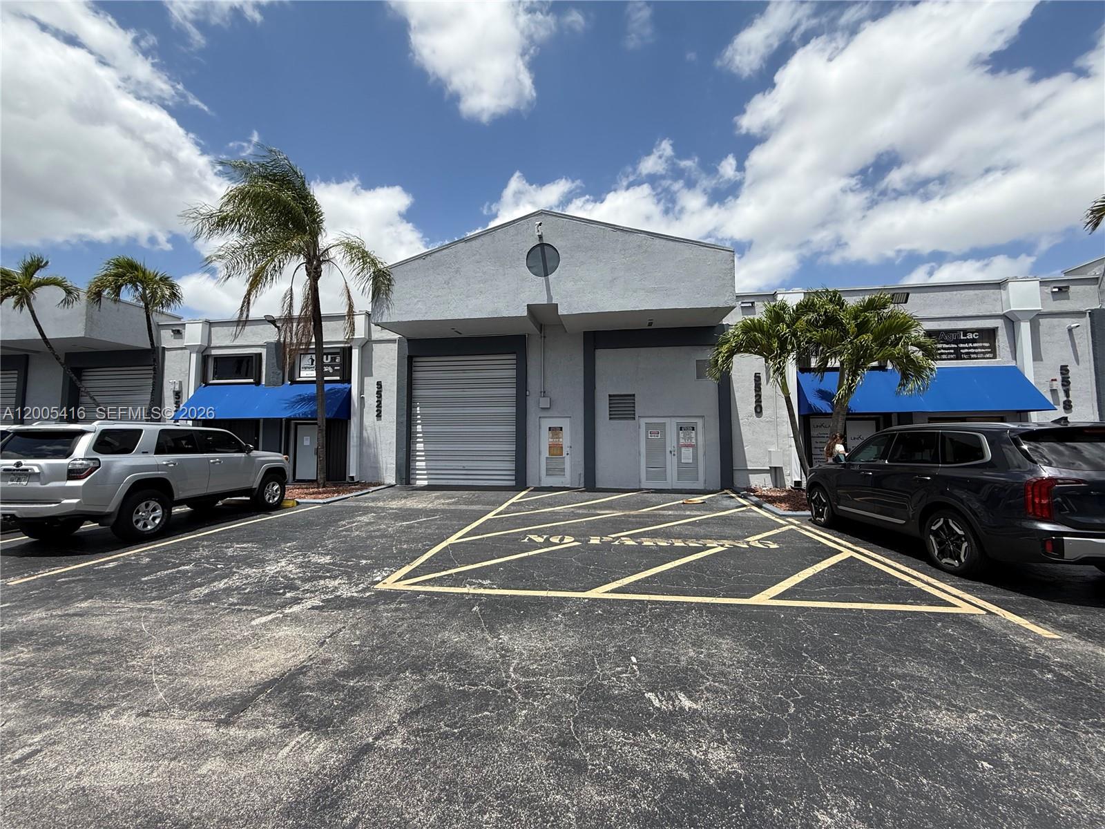 Come see these units located in the hearth of Doral!!!!, it consist of luxury offices and an attached warehouse key location close to airport and major highways, selling two adjoining units 5520 and 5522 , Has two separate office space with there own street entrances. Perfect for joining business or partners that require their own space. Unit has been owner maintained and is well kept. Open warehouse space with separate ac/storage room, remodeled air-conditioned offices with private bathroom/wood floors, kitchenette w/ fridge, newly painted warehouse, pallet racking system, designated parking and over 40 shared guest parking, entrance via nw 72nd ave or nw 74ave