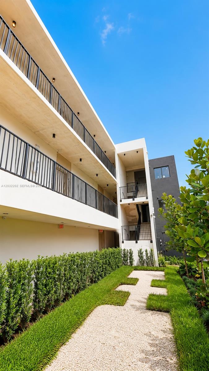 LITTLE RIVER GARDENS AMD - Residential Lease