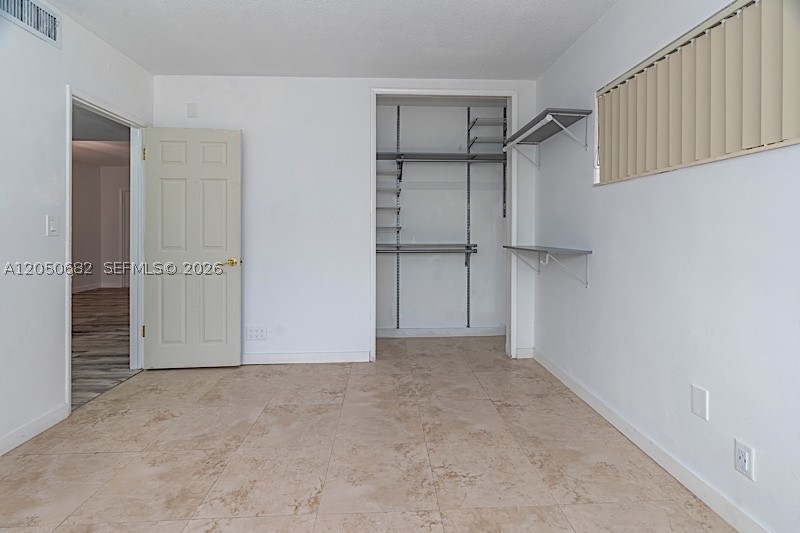 FLORIDIAN ARMS CONDO - Residential