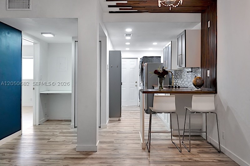 FLORIDIAN ARMS CONDO - Residential