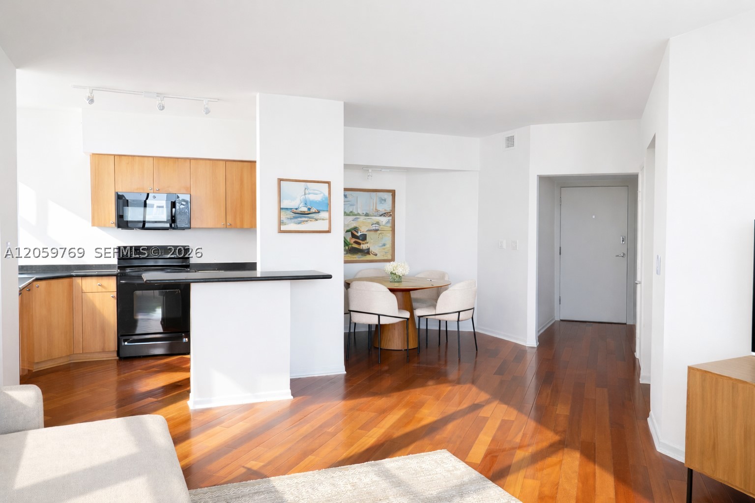 THE WAVERLY AT SOUTH BEAC - Residential