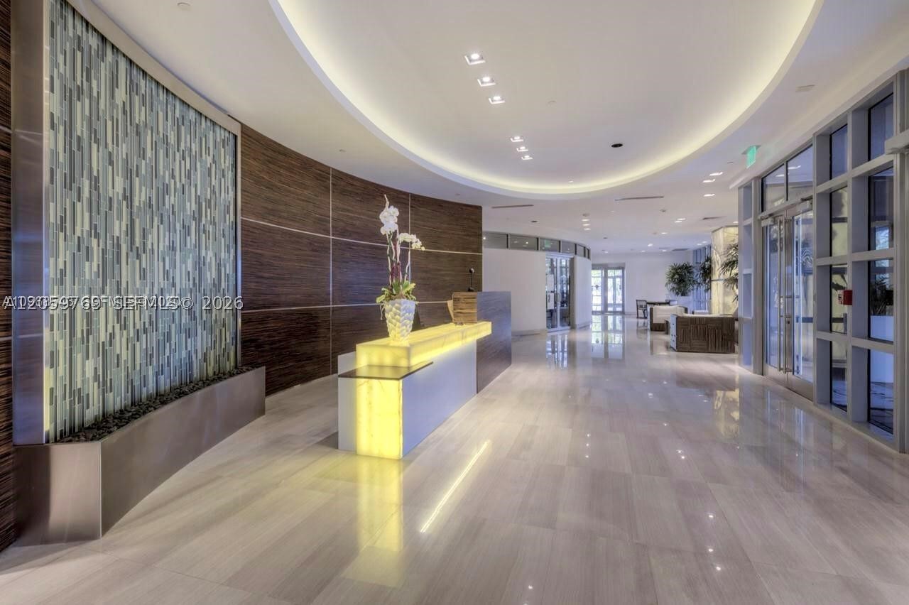 THE WAVERLY AT SOUTH BEAC - Residential