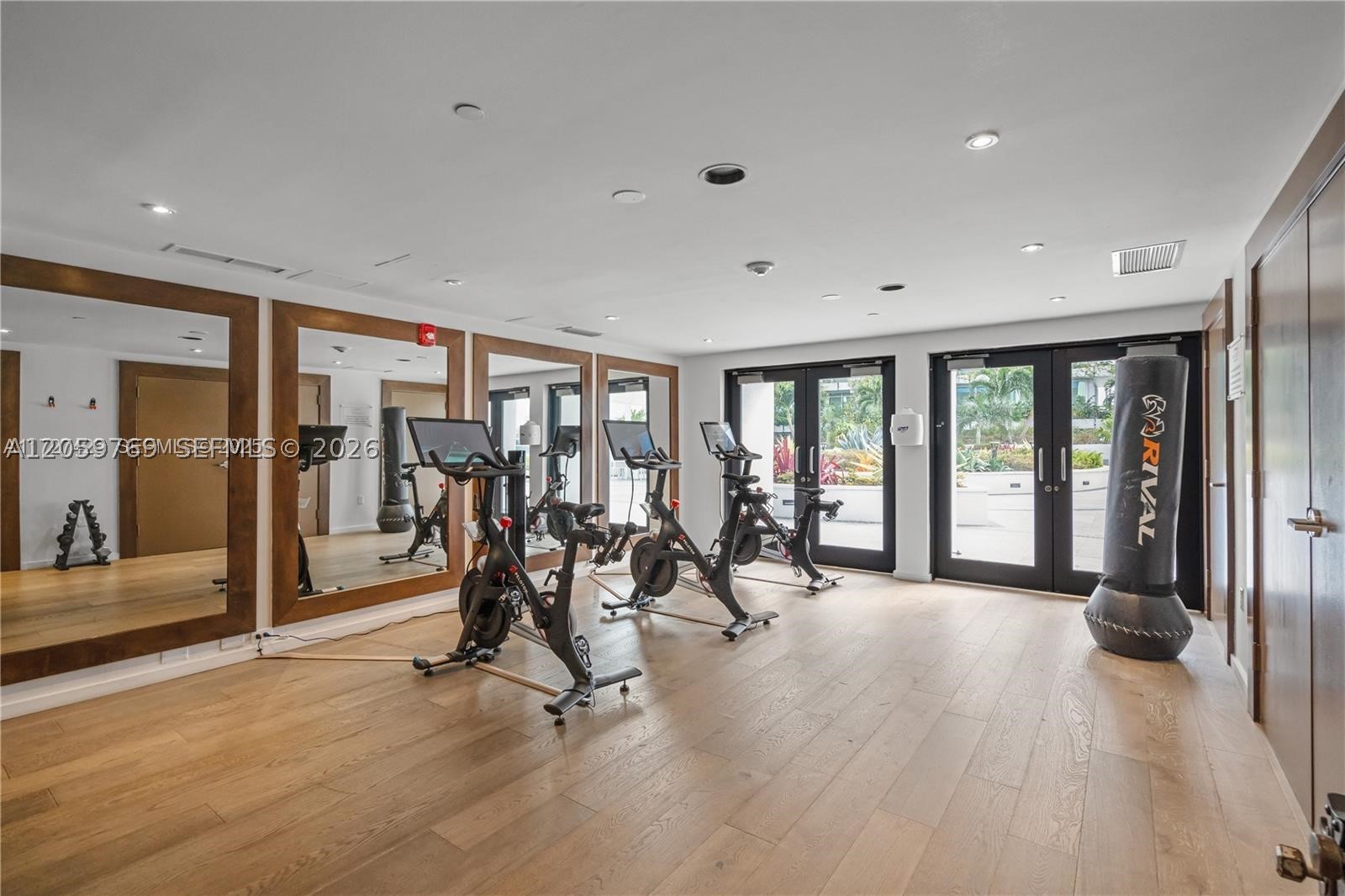 THE WAVERLY AT SOUTH BEAC - Residential
