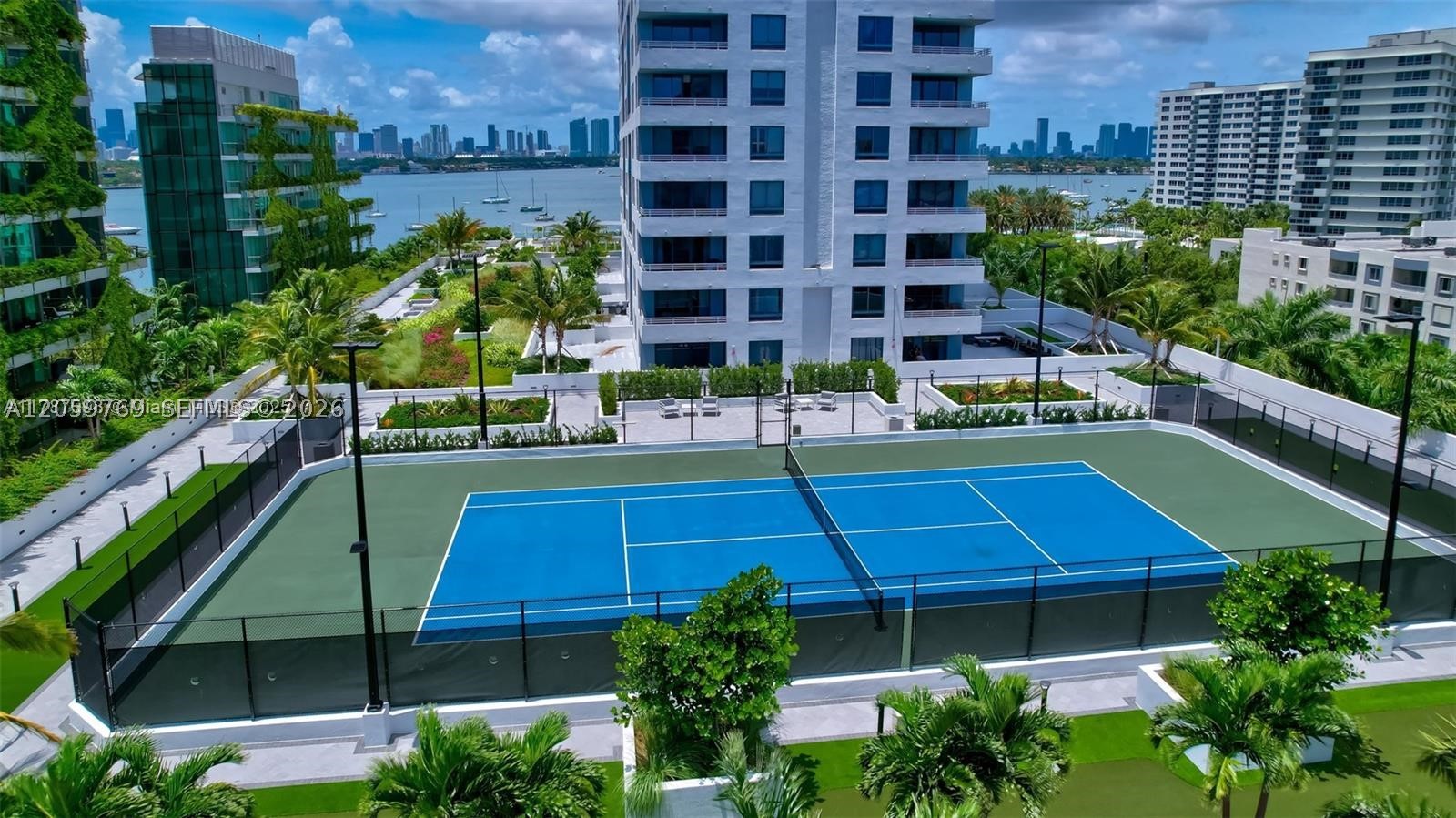 THE WAVERLY AT SOUTH BEAC - Residential