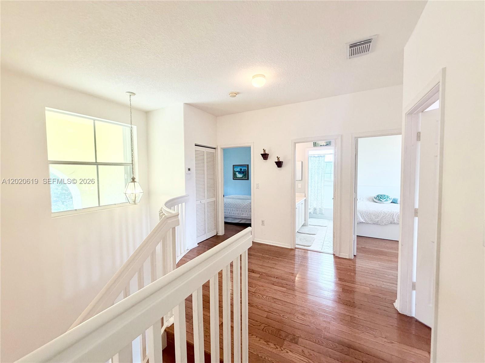 SUNSET LAKES PLAT ONE - Residential