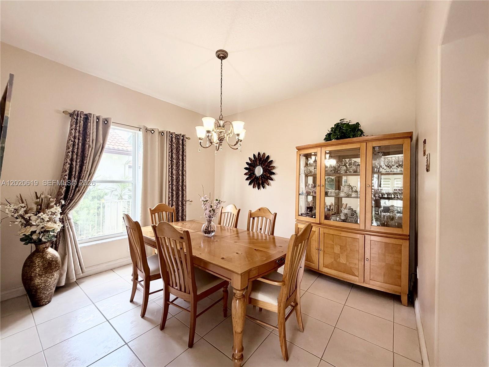 SUNSET LAKES PLAT ONE - Residential