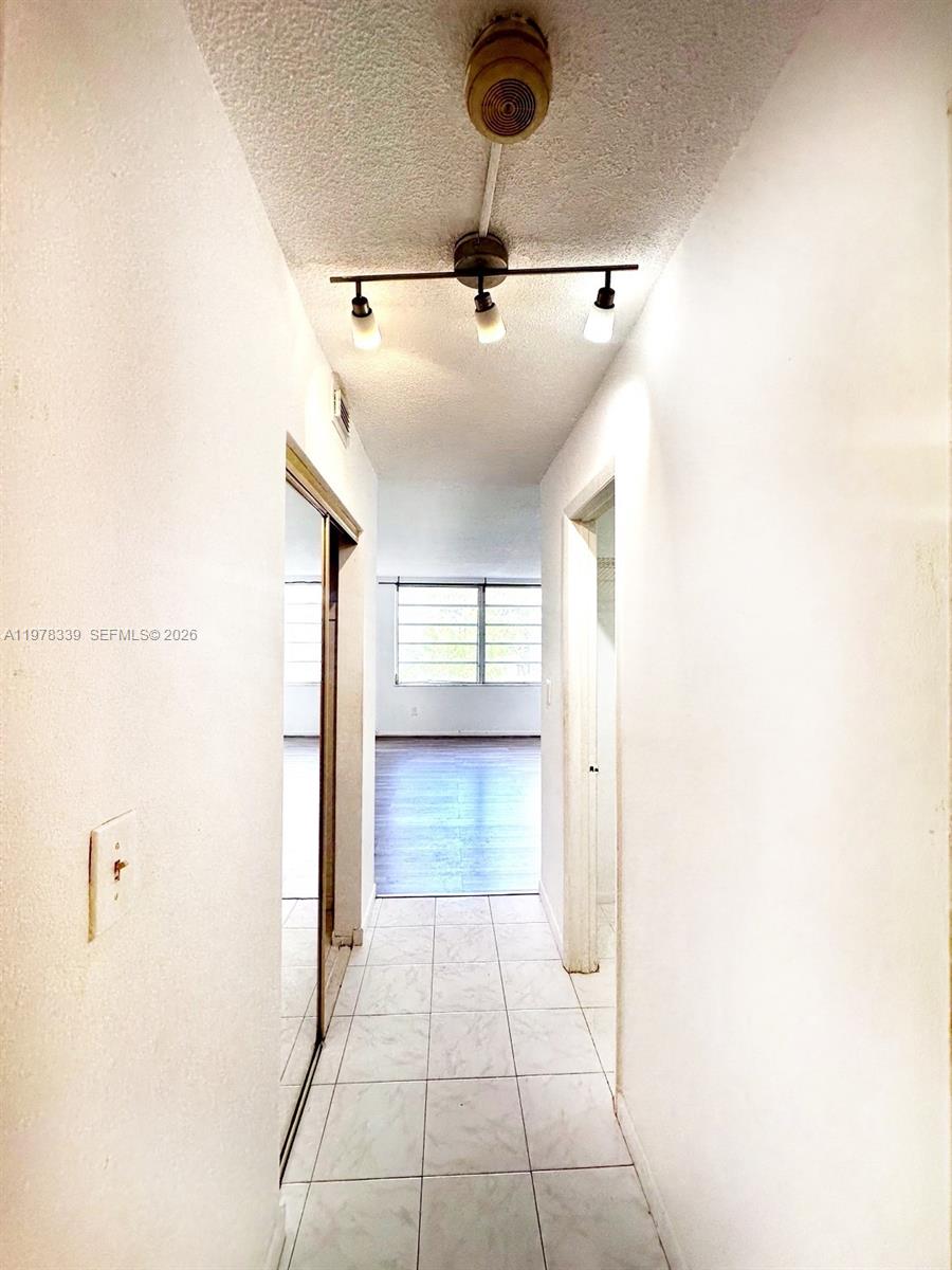 ROLLING GREEN CONDO C - Residential