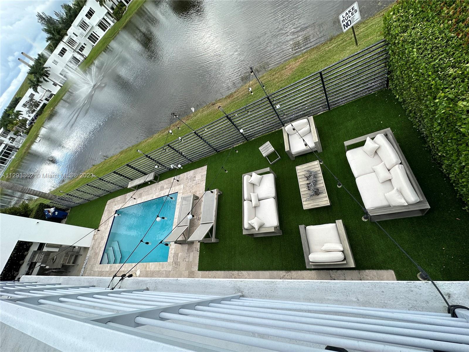 DORAL COMMONS RESIDENTIAL - Residential