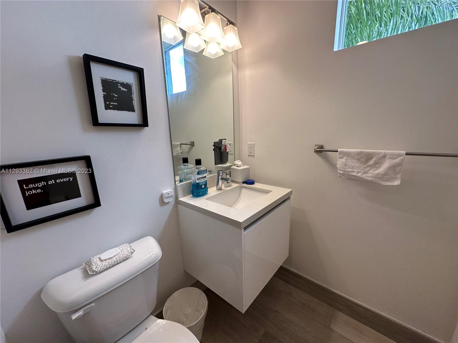 DORAL COMMONS RESIDENTIAL - Residential