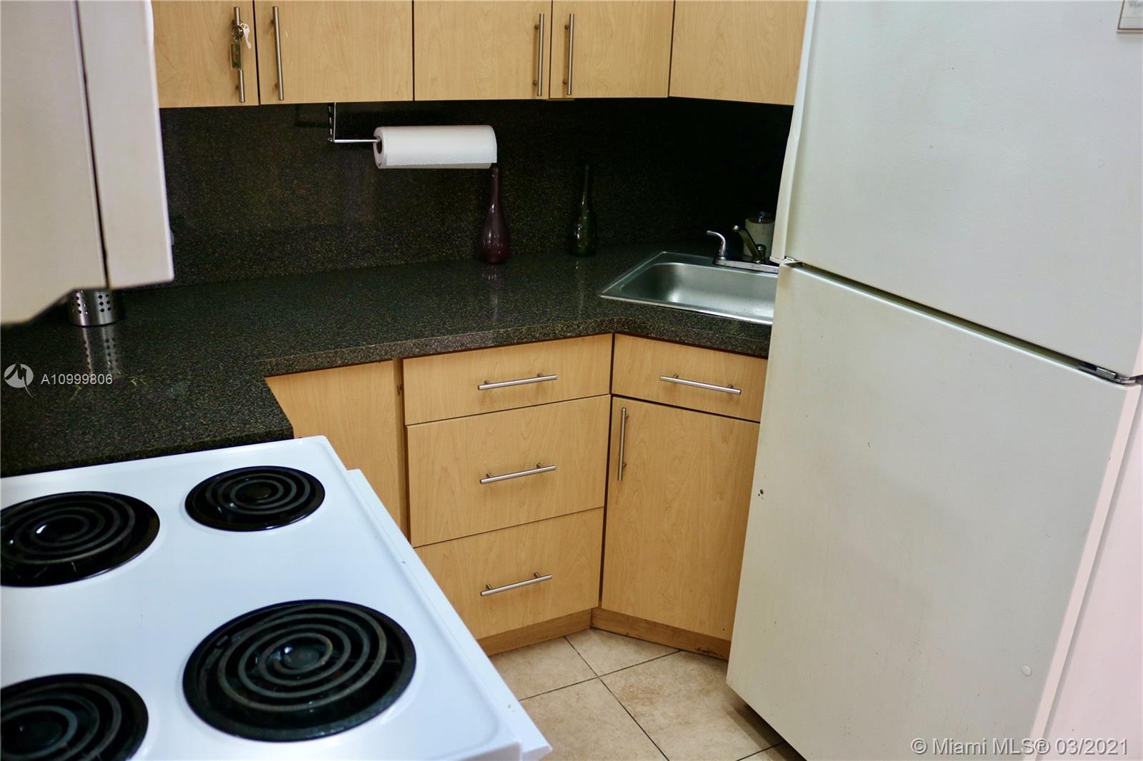 EL BOSQUE AT LITTLE HAVANA - Residential