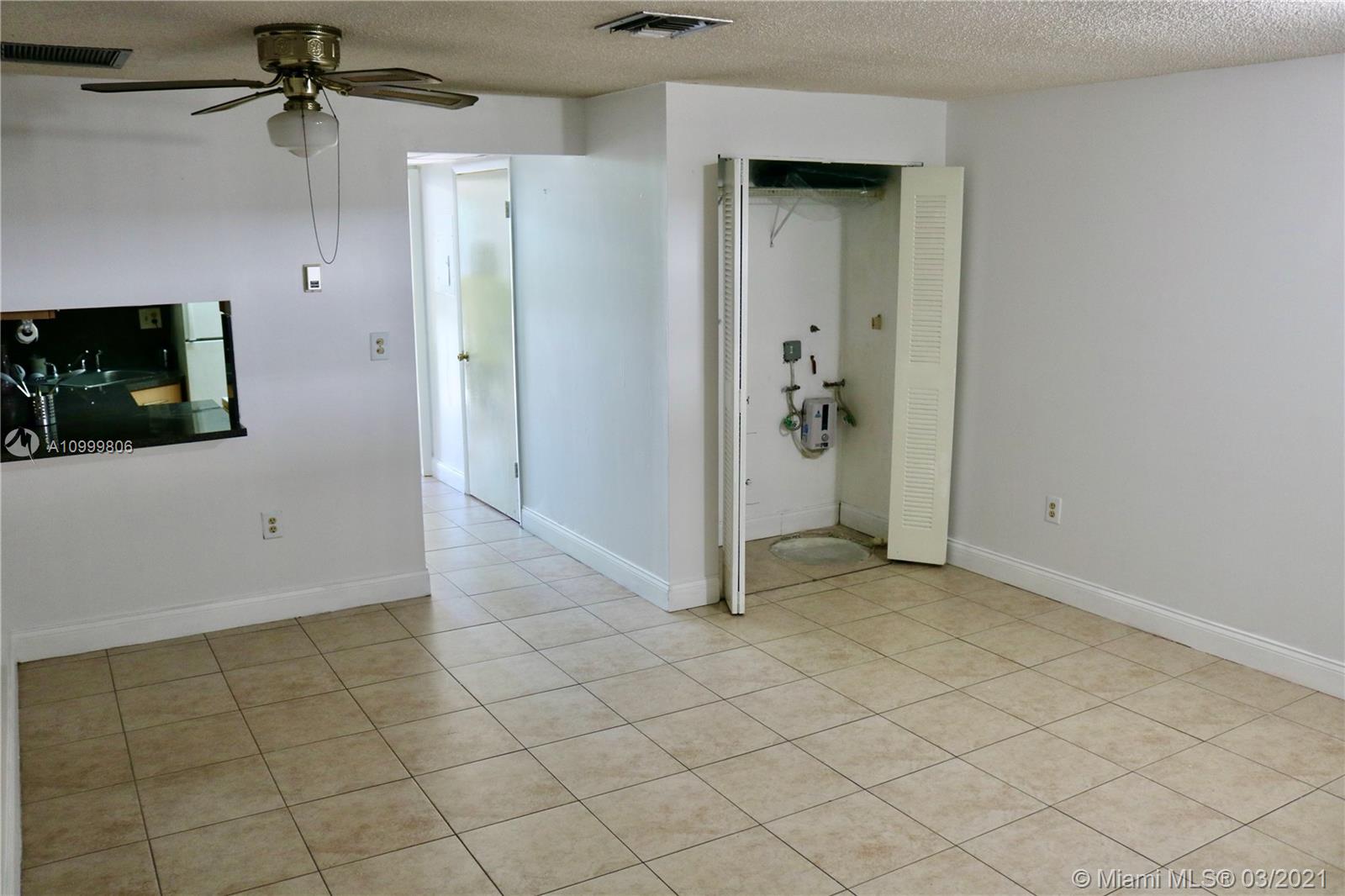 EL BOSQUE AT LITTLE HAVANA - Residential
