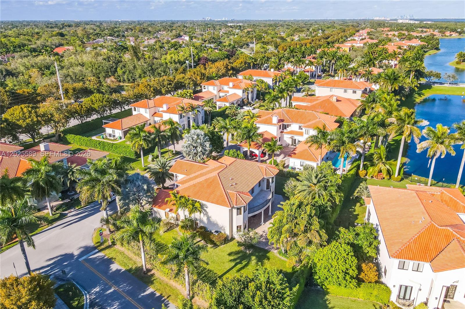 CUTLER CAY - Residential