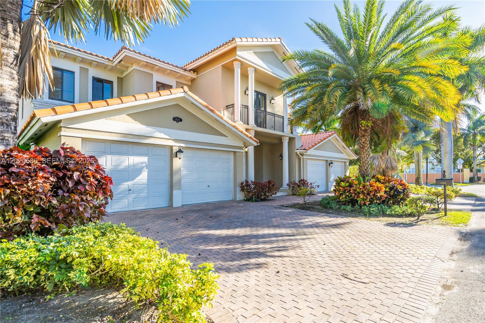 Immaculate 6 bed/5 bath “Florence” model is bright, serene & inviting. Enjoy LAKE VIEWS from your bedroom. Located in the prestigious resort-style gated community of Cutler Cay, this home features one of the most desirable floor plans on an oversized lot on Mansion Row with quick access to Old Cutler Rd via the South Gate. Highlights include marble floors on the first level, laminated wood floors upstairs & staircase, crown moldings, custom closets & kitchen, bar closet, study area, upgraded lighting & sprinkler system. Includes private maid’s quarters/office with bath. Enjoy a stunning Miami lifestyle with clubhouse, tennis courts, gym, heated pool, spa & basketball courts. Maintenance includes internet/cable & ADT alarm.