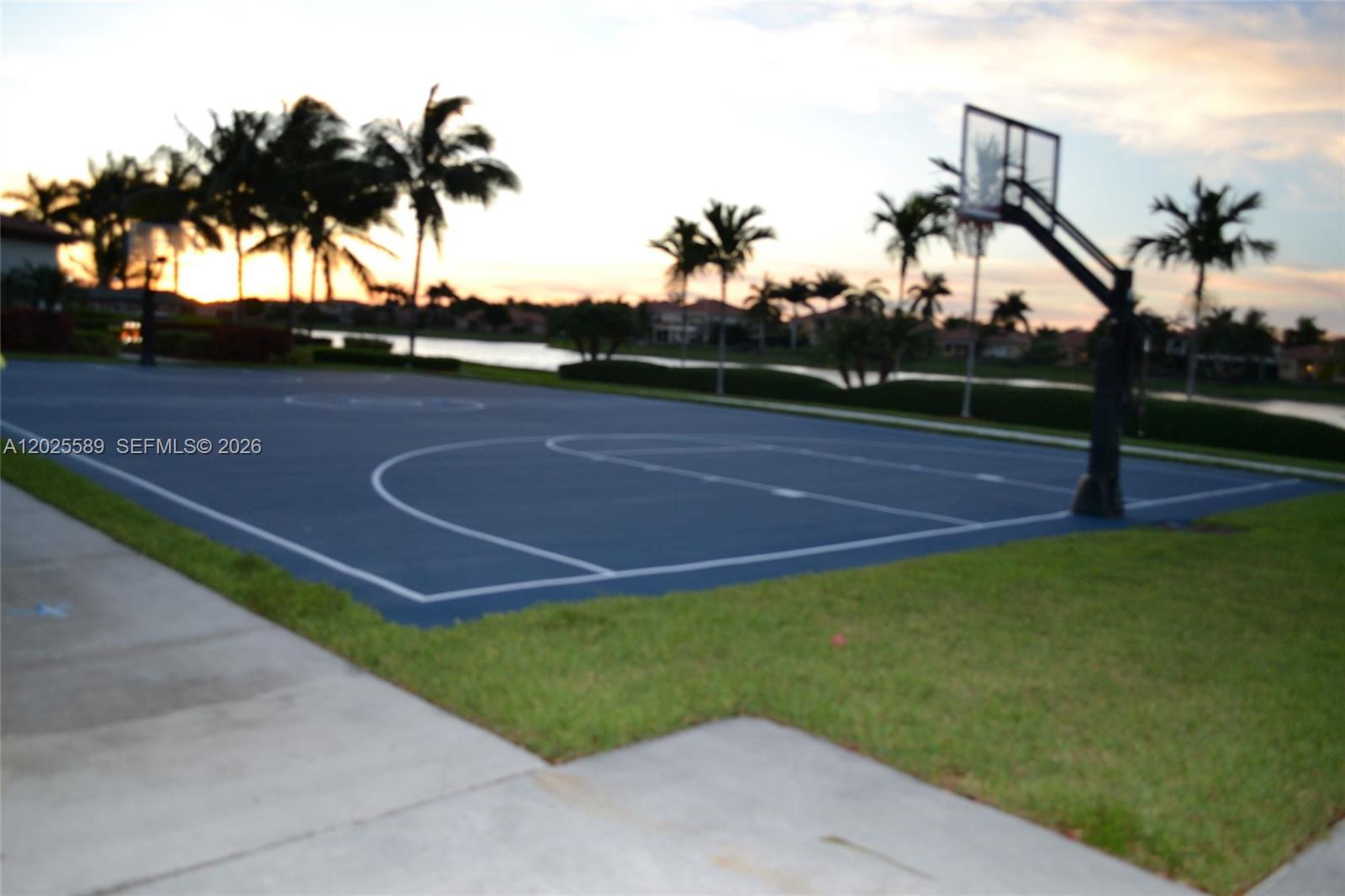 CUTLER CAY - Residential