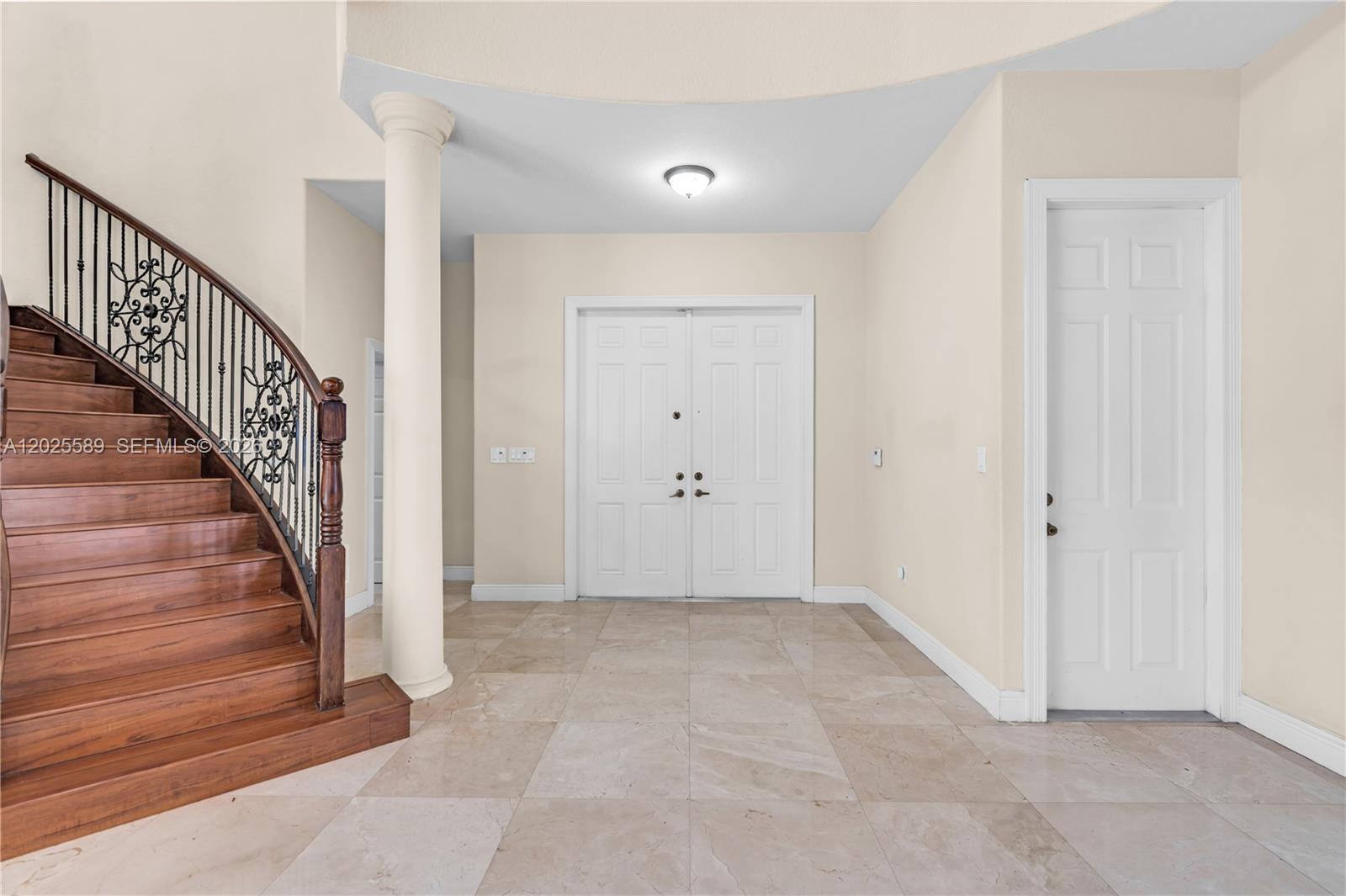 CUTLER CAY - Residential