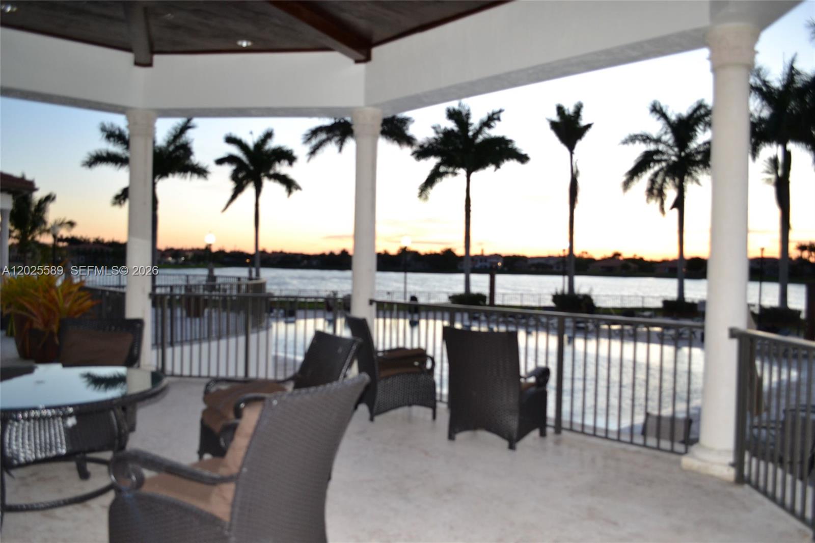 CUTLER CAY - Residential