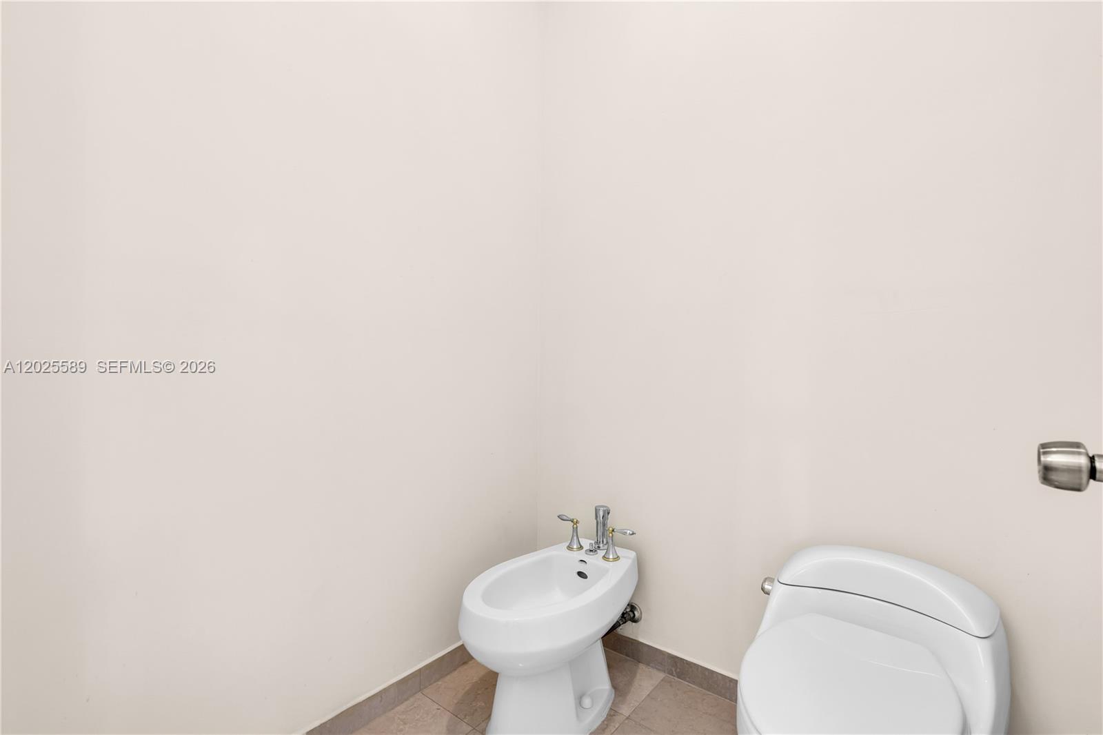 CUTLER CAY - Residential
