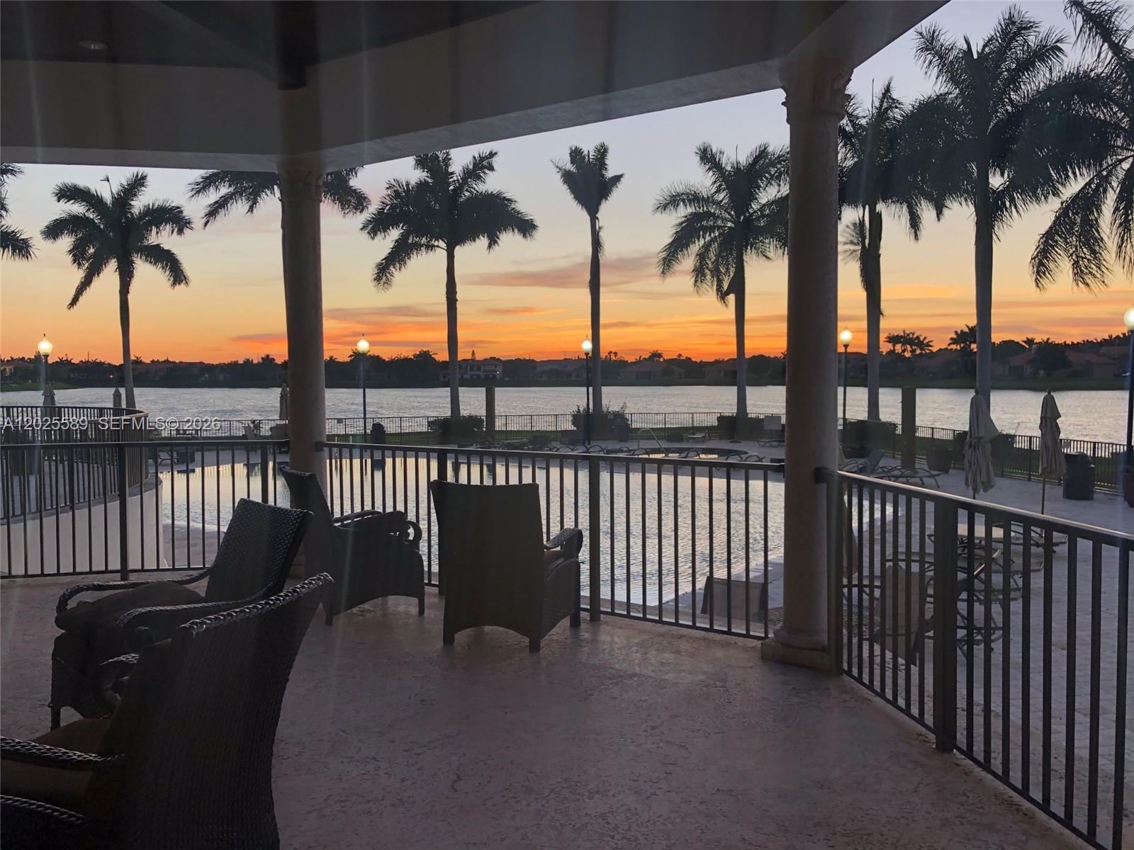 CUTLER CAY - Residential