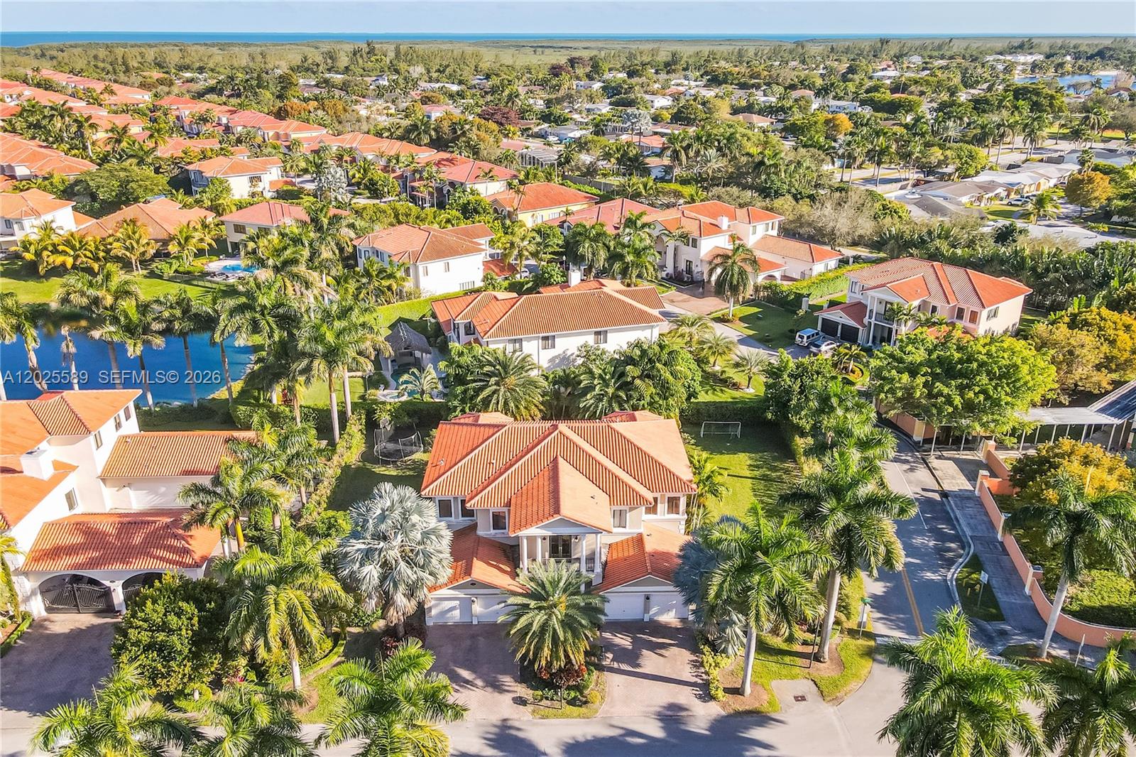 CUTLER CAY - Residential
