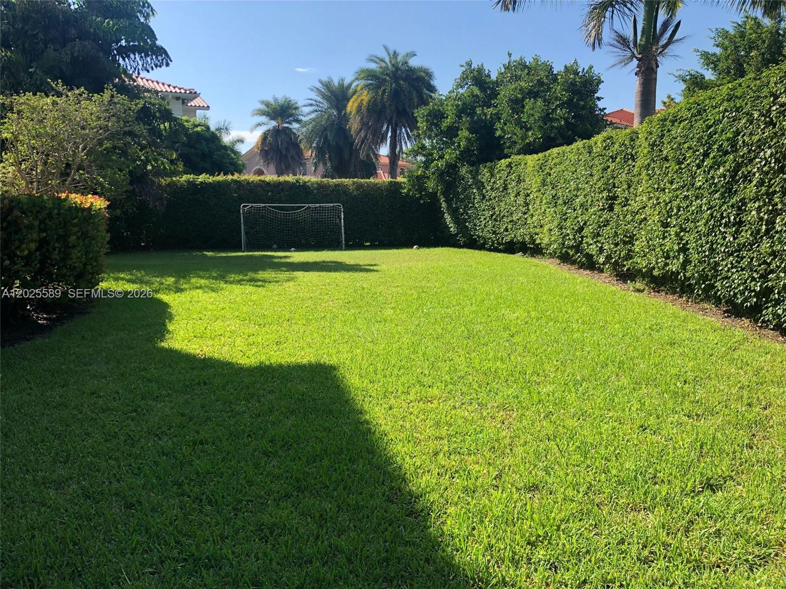 CUTLER CAY - Residential