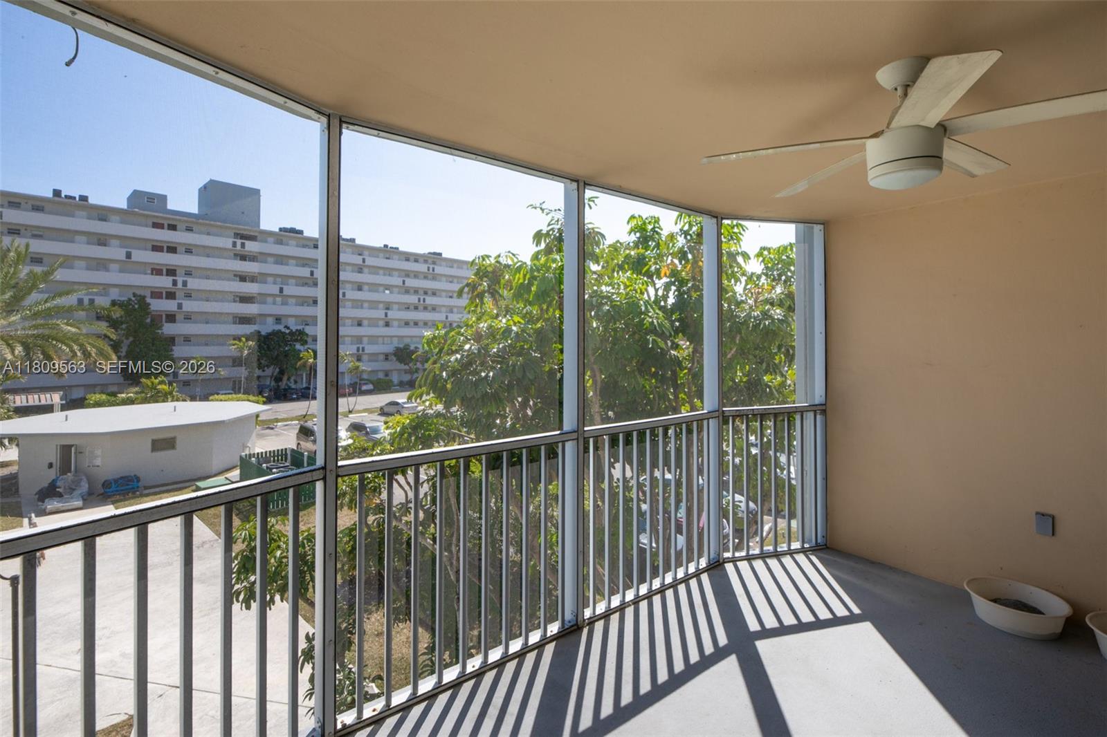JADE WINDS GROUP - - Residential