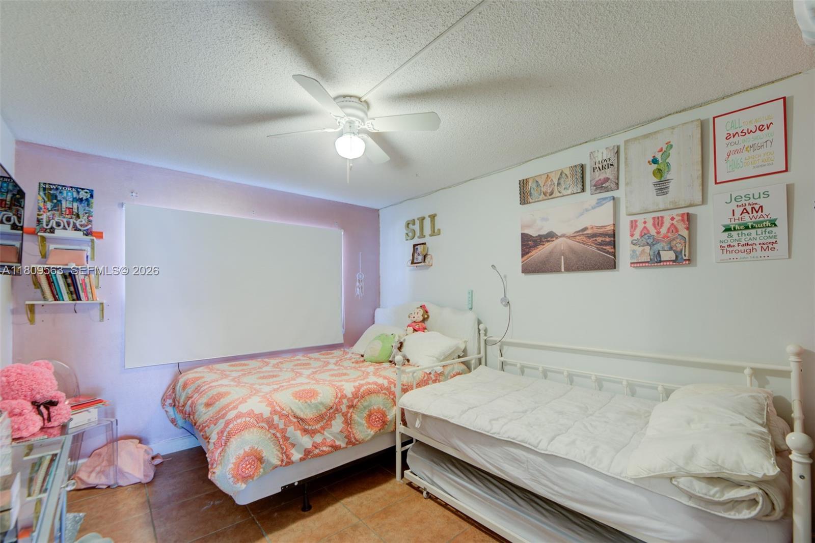 JADE WINDS GROUP - - Residential