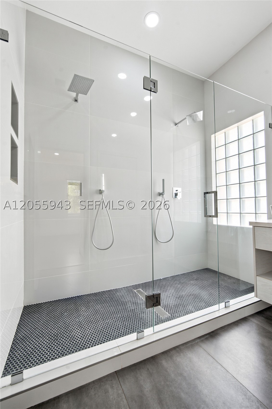 TOWNGATE - Residential