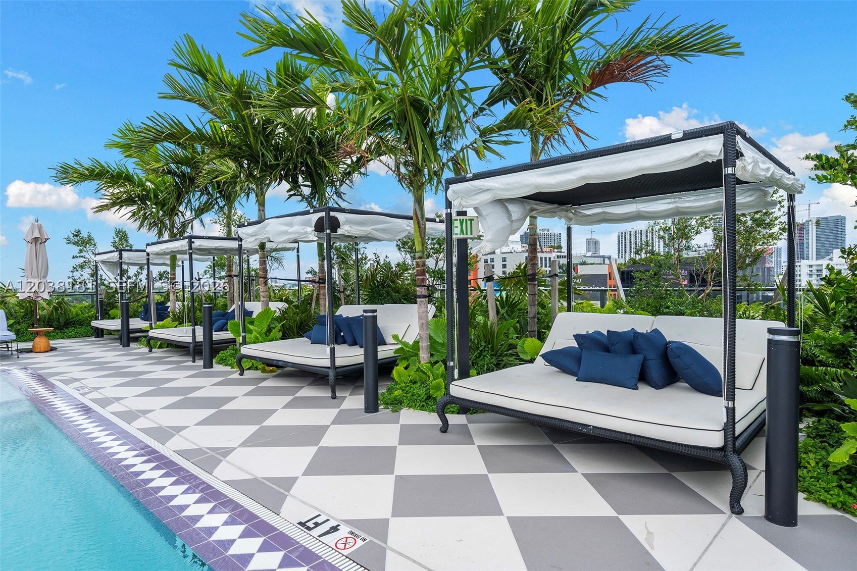 NOMAD RESIDENCES WYNWOOD - Residential Lease